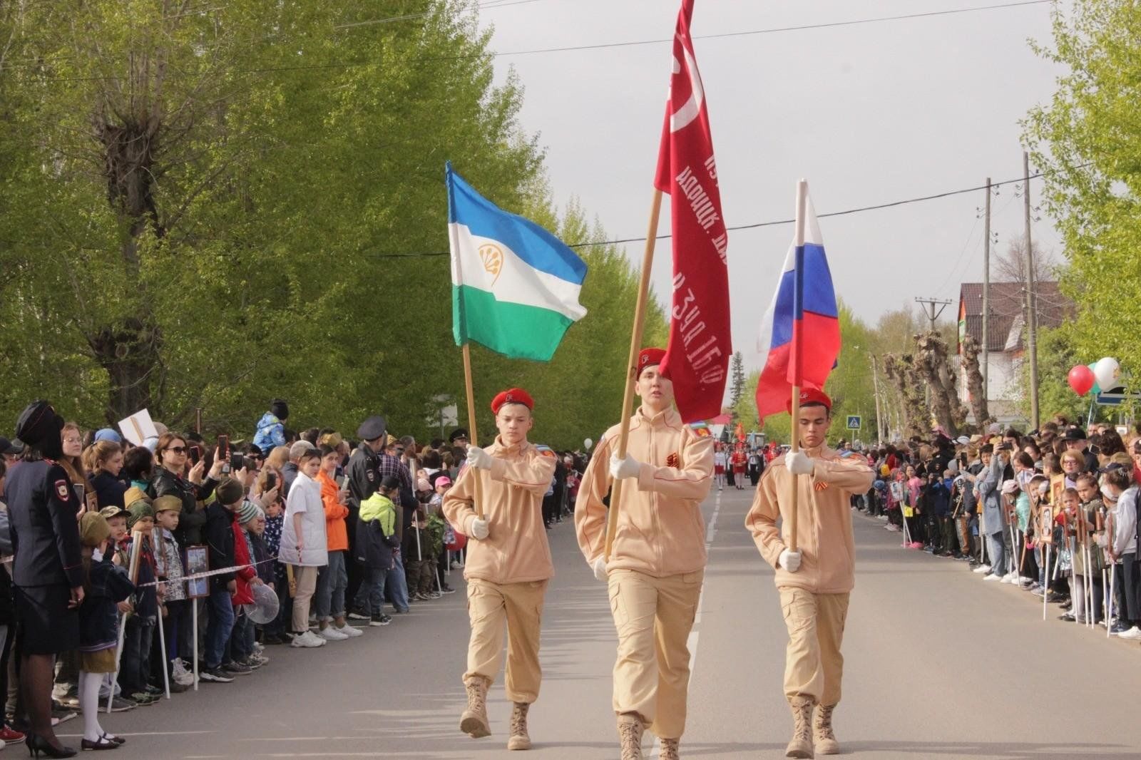 Митинг победа. 9 Мая в России. День России митинг. Митинг ко Дню Победы. 9 Мая день Победы 2023.