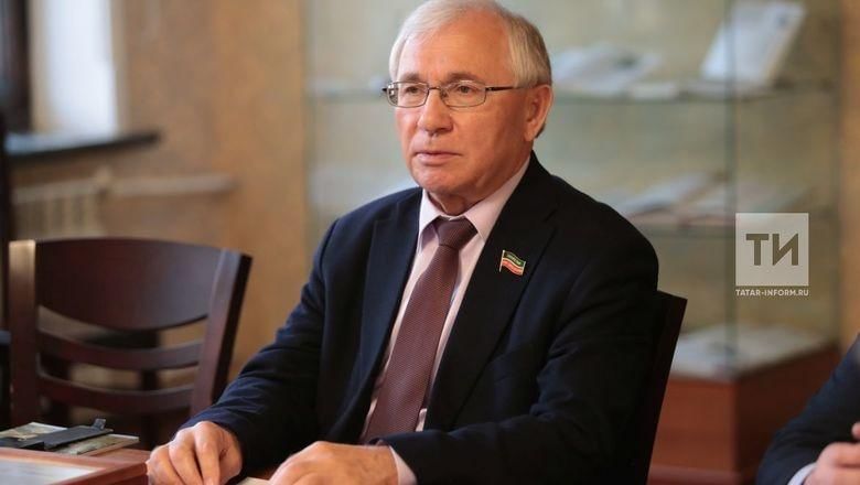 Разил вәлиев. Разил вәлиев. Разил вәлиев в картинках. Рәзил вәлиев биография на татарском языке. Валеев абрар зайдуллович казань.