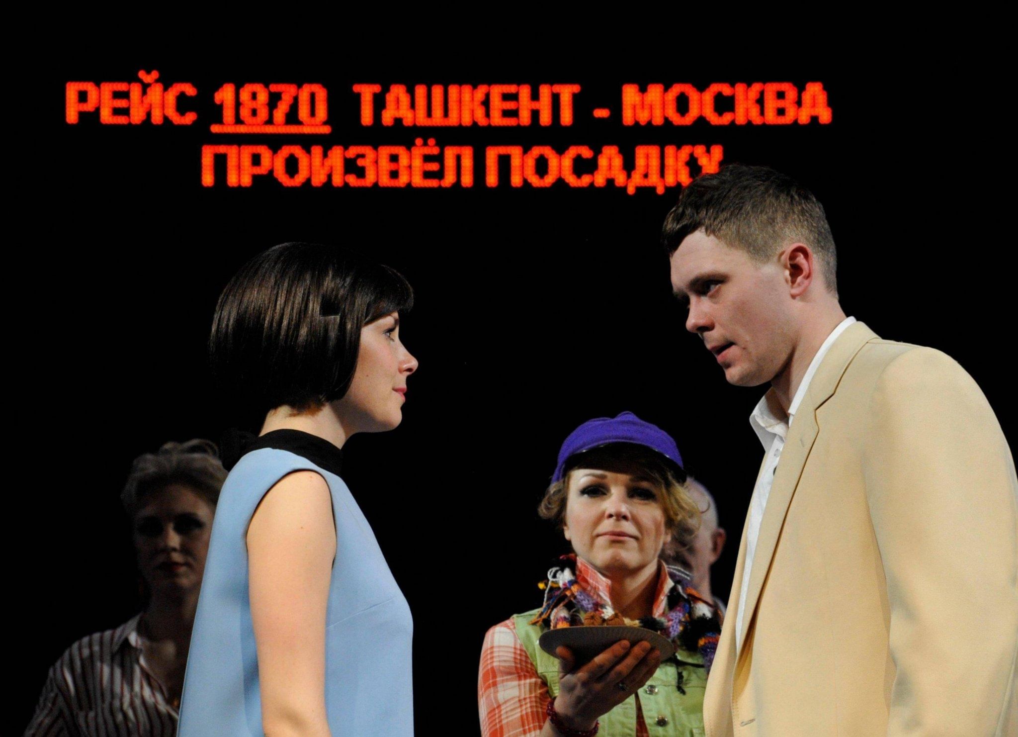 Муж и жена снимут комнату