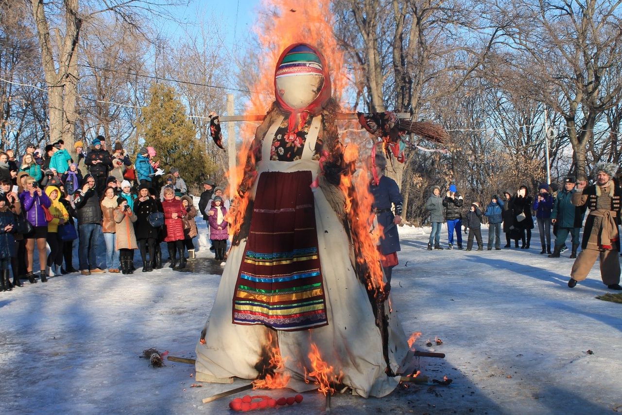 Весенний Праздник В Старинном Календаре: Великолепный … Foto 18