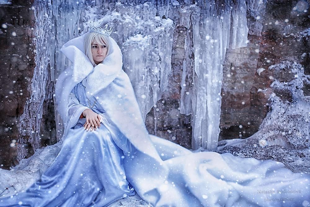 Снежная королева история 5 слушать. Сказочный образ зимы. Красавица зима. Зимушка зима образ.