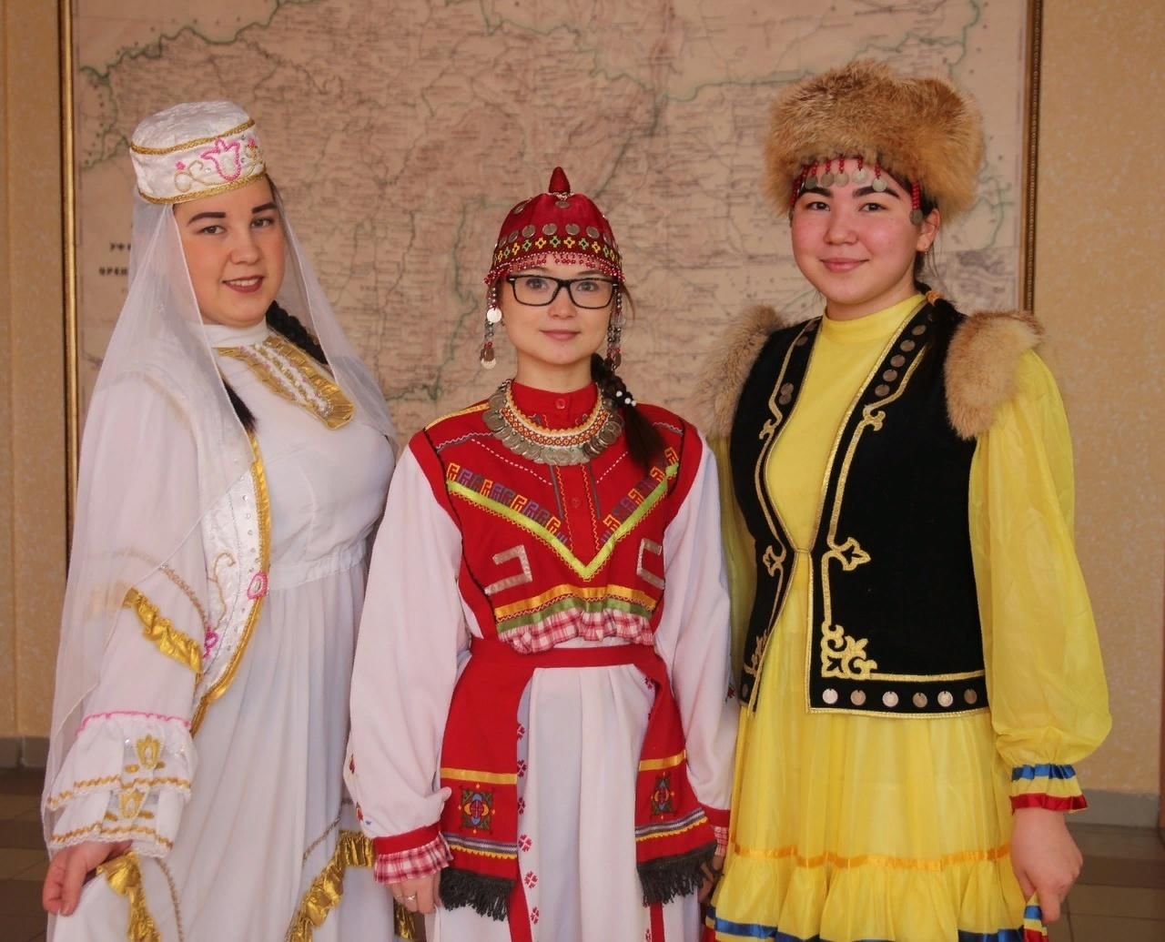 Костюмы народов поволжья татарский