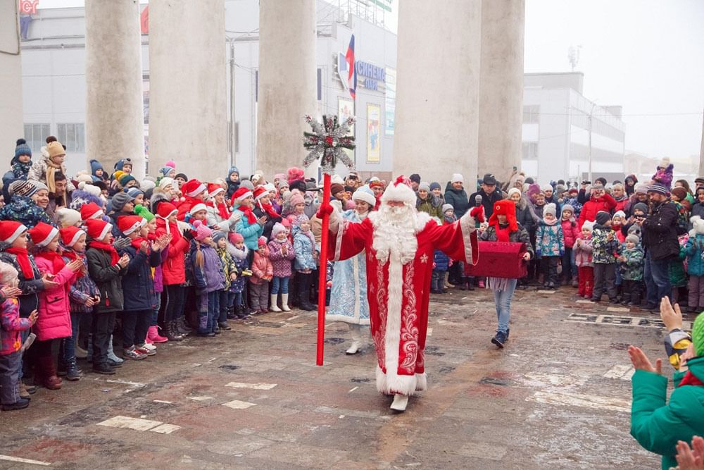 Фестивали 18 ноября. Великий Устюг 18 ноября. Праздник Деда Мороза 18 ноября. День рождения Деда Мороза 2019. Мороз праздник.