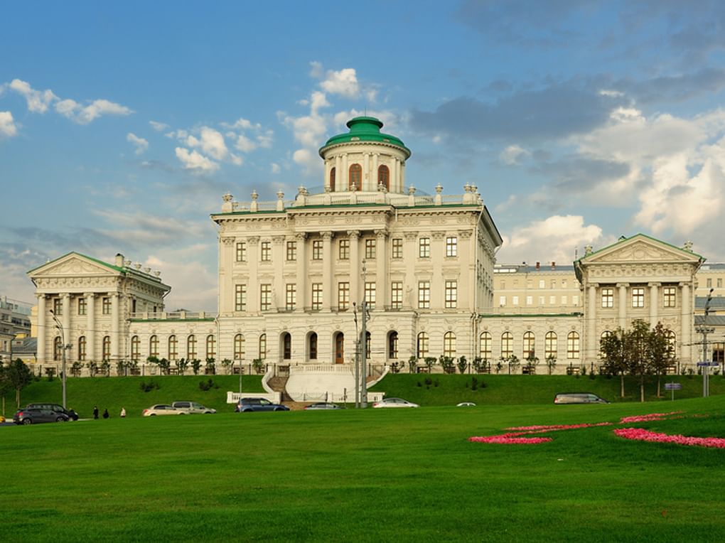 Дом Пашкова. Москва. Архитектор Василий Баженов. 1784–1786. Фотография: Денис Ларкин / фотобанк «Лори»