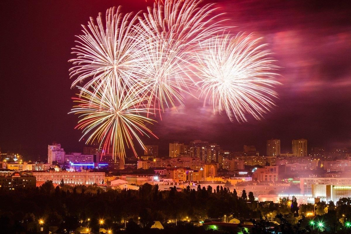 Орел город первого салюта рисунки