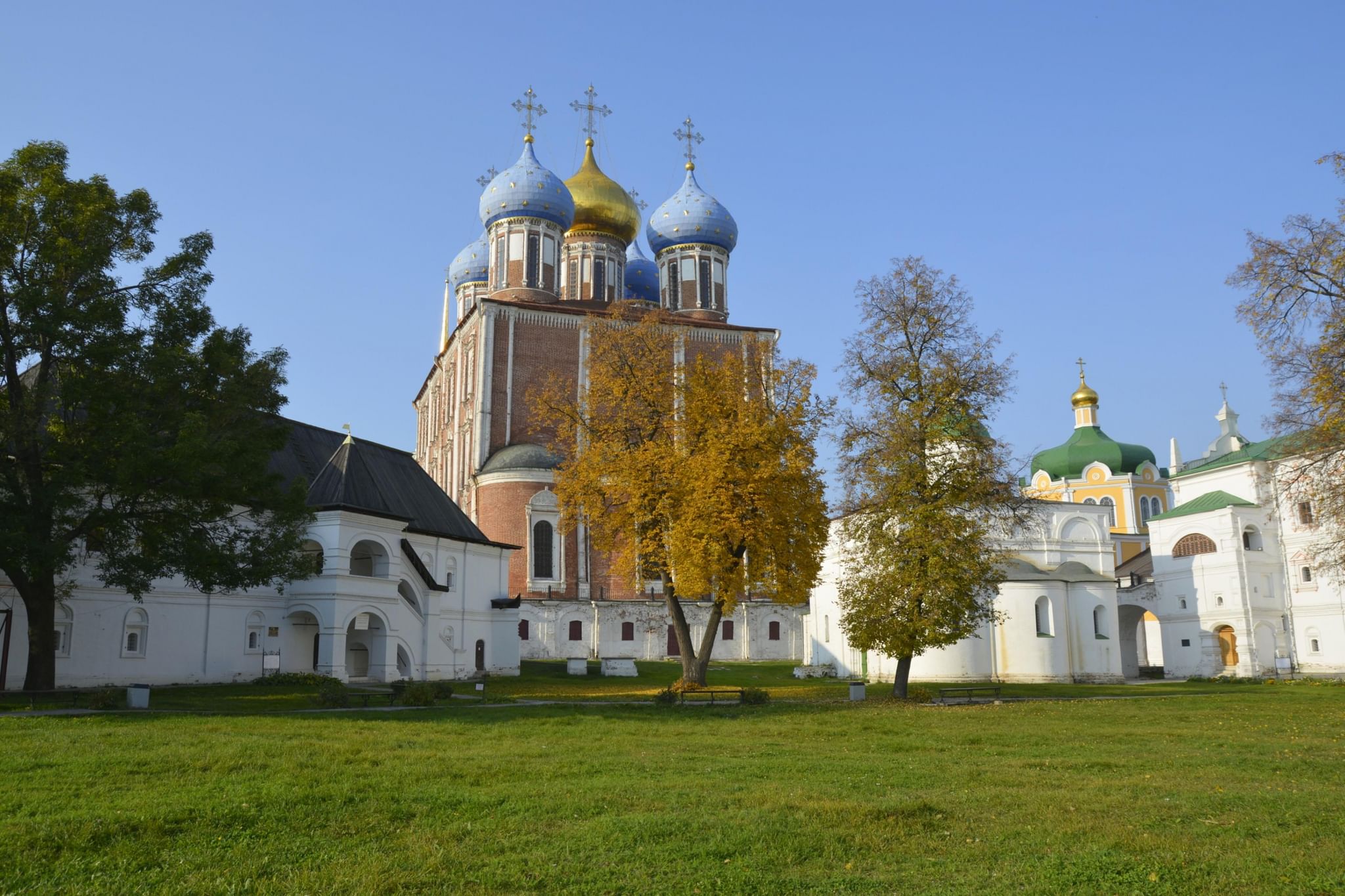 Дмитриевский собор в Рязанском Кремле