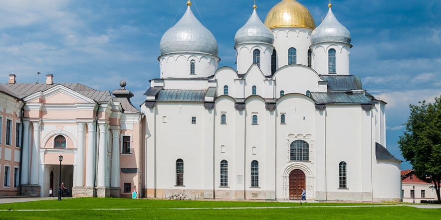 Основное изображение для учреждения Исторические памятники Новгорода и окрестностей