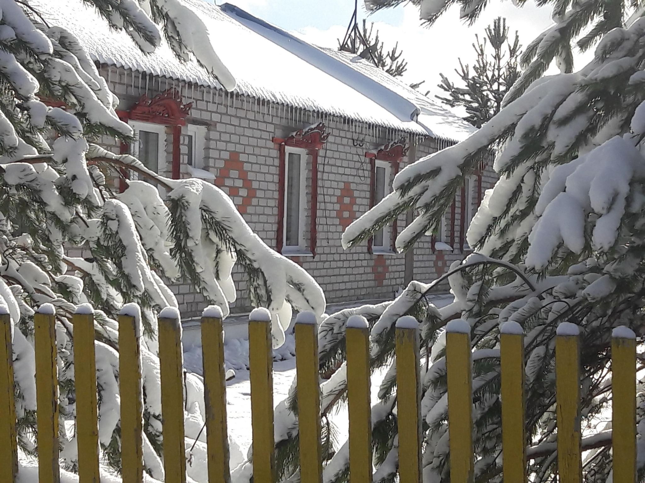 Романовское подворье Астрахань клубника Карагаш.