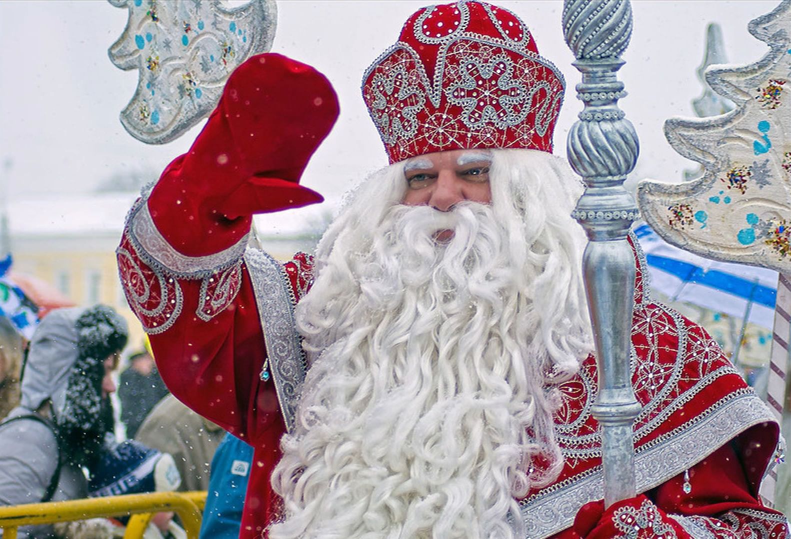 Настоящий новый год в россии. Дед Мороз Великий Устюг. Русский дед Мороз. Новый год в России дед Мороз. Красивый дед Мороз.