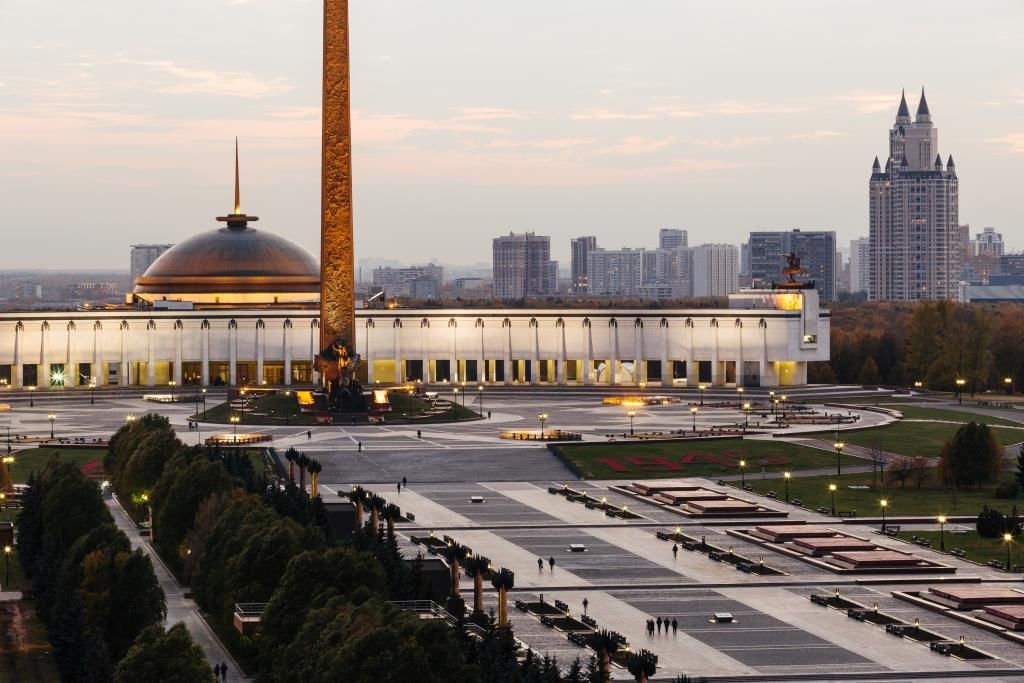 Поклонная гора москва фото сейчас