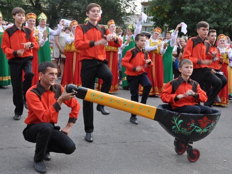 Погода саратовская аркадакский. Ольшанка школа Аркадакский район. Село Ольшанка Аркадакский район. Дом культуры Аркадак. Культура Аркадакского района.