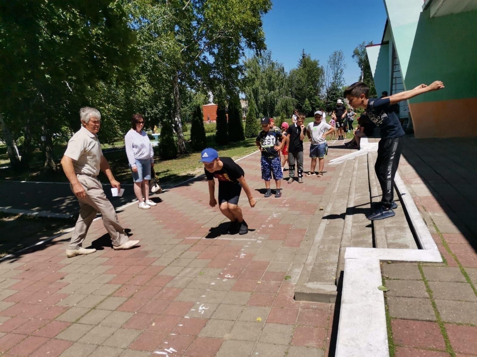 Игровая программа «Летние вытворялки» 2024, Красногвардейский район — дата  и место проведения, программа мероприятия.