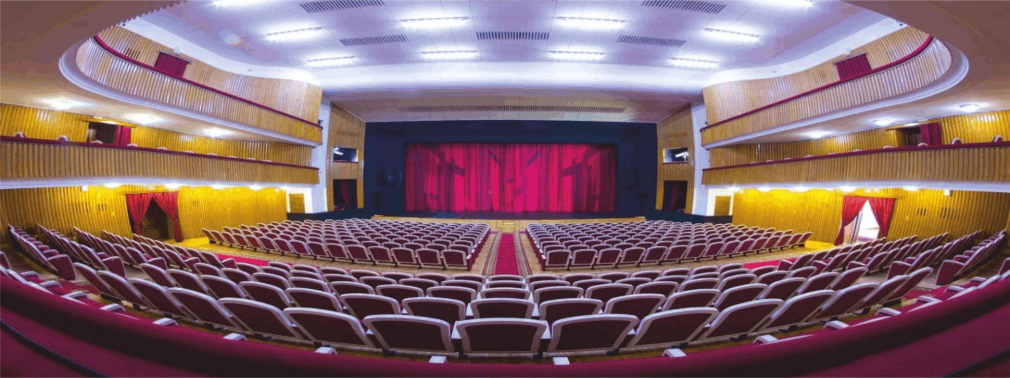 Театр драмы краснодар фото зала внутри