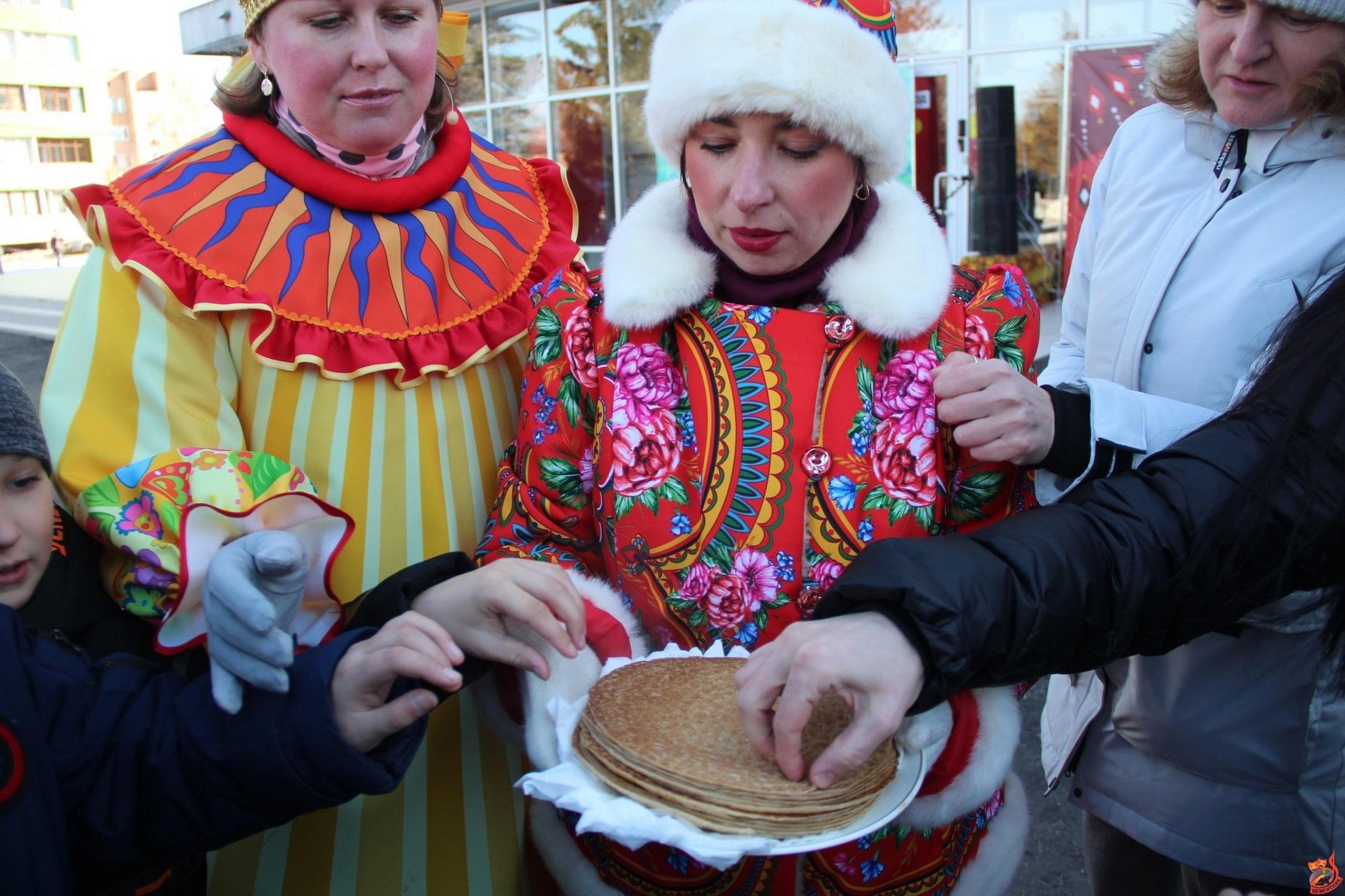 Где можно погулять на масленицу. Коломна Масленица 2023. Масленица в Коломне. Масленица в Коломенском 2023. Гуляй Масленица.