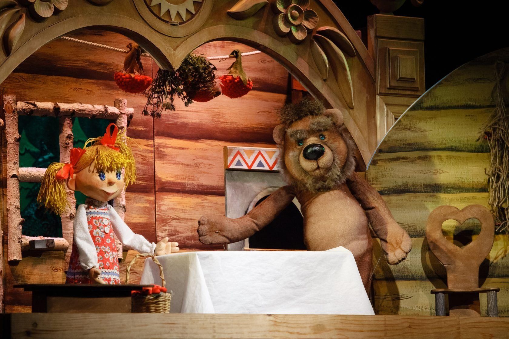 Спектакль Маша и медведь театр кукол