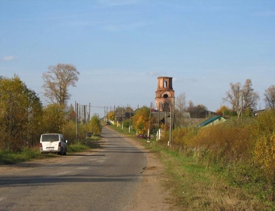 Загарье кировская область. Юрьянский район село Загарье. Деревня Загарье Кировская область. Село Загарье Кировская область осень.