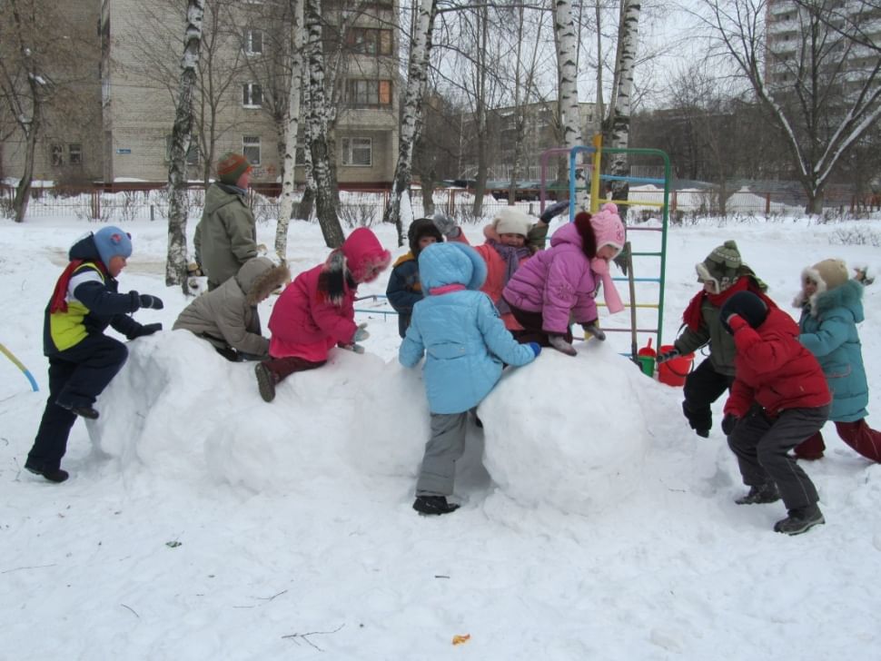 Самостоятельная деятельность детей на прогулке