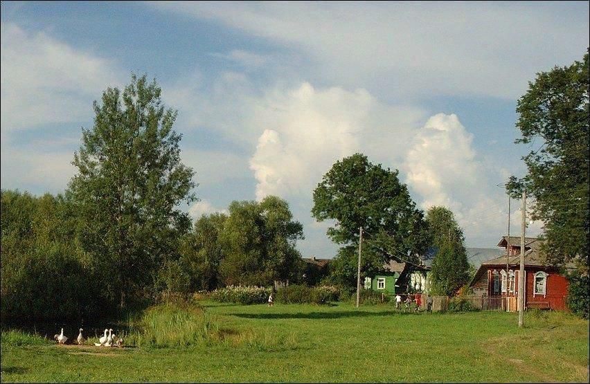 Село подожди. Деревня. Отчий дом деревня. Родное село.