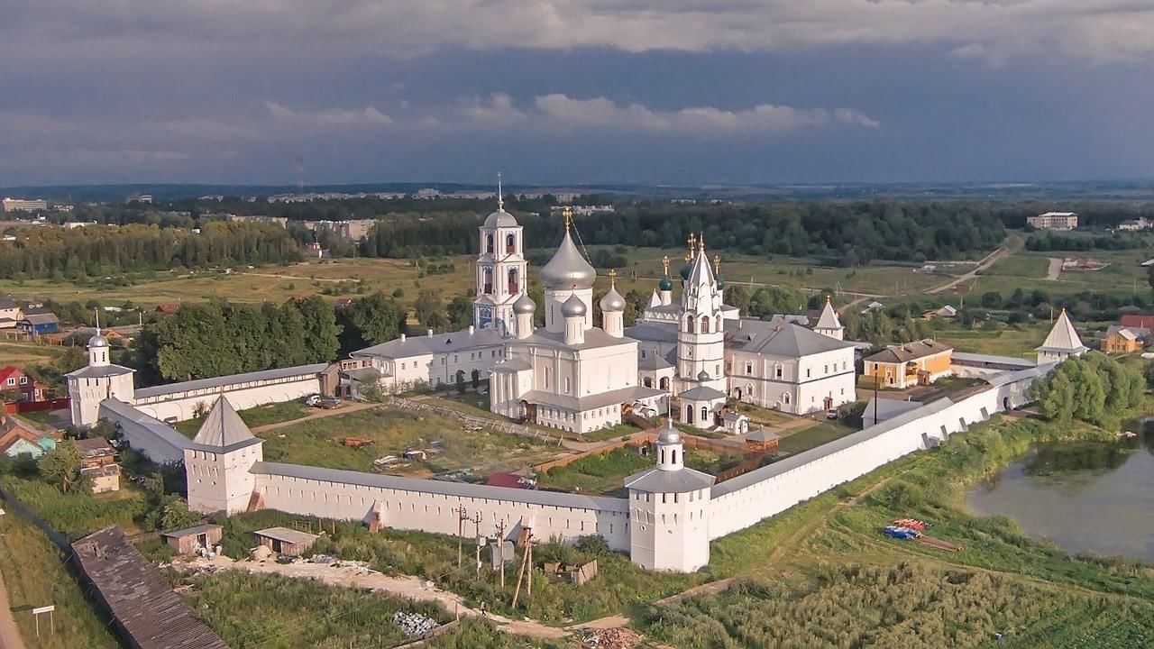 Залесский монастырь. Никитский монастырь Переславль-Залесский. Никитский мужской монастырь Переславль-Залесский. Никитский собор Никитского монастыря Переславля-Залесского. Никитинский монастырь в Переславле-Залесском.