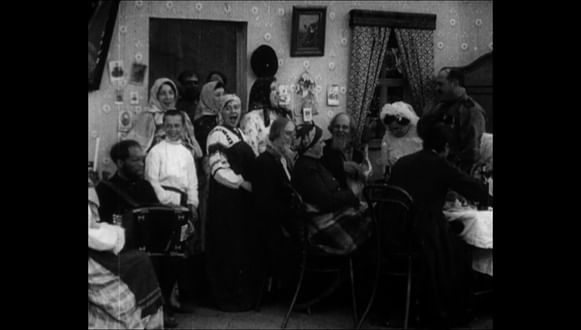 «Всколыхнулась Русь сермяжная и грудью стала за святое дело», 1915