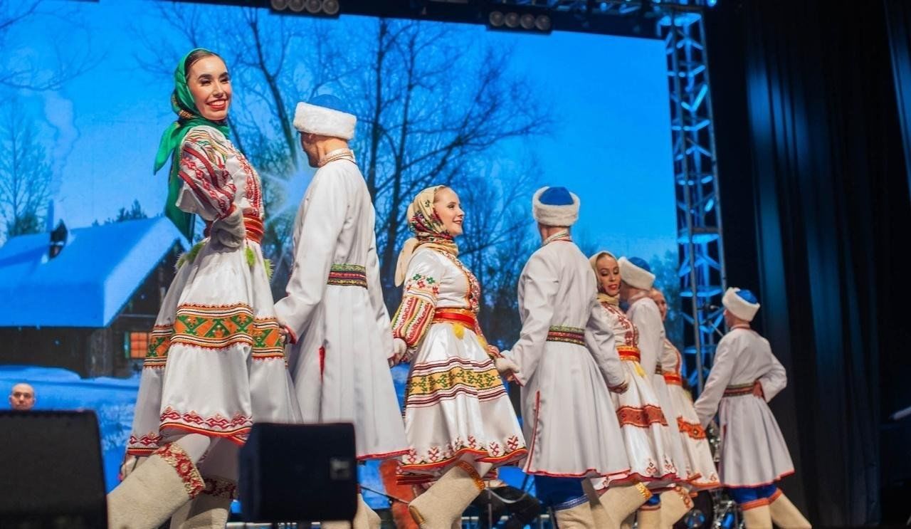 День города ижевск 2024 года кто приезжает. Танок ансамбль в Ижевске. Ижевск культура. Танок ансамбль в Ижевске афиша.