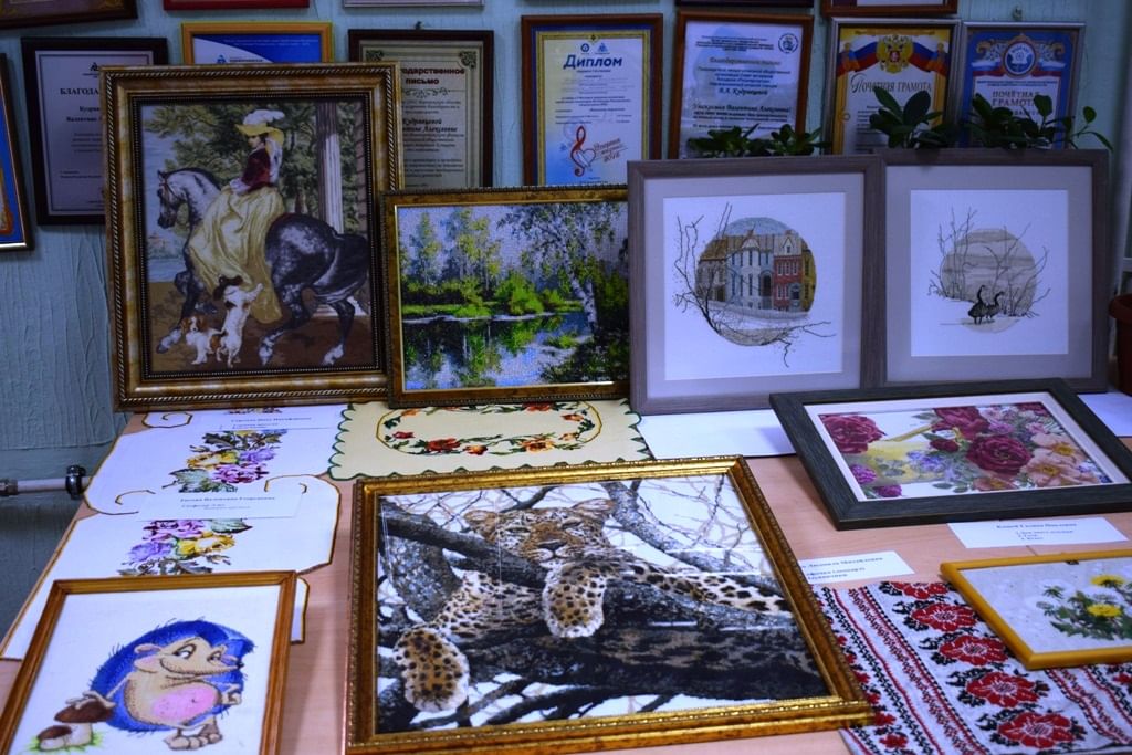 Как выставить картину на выставку