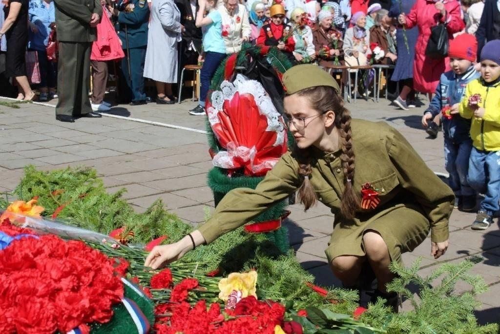 9 мая рисунок митинг