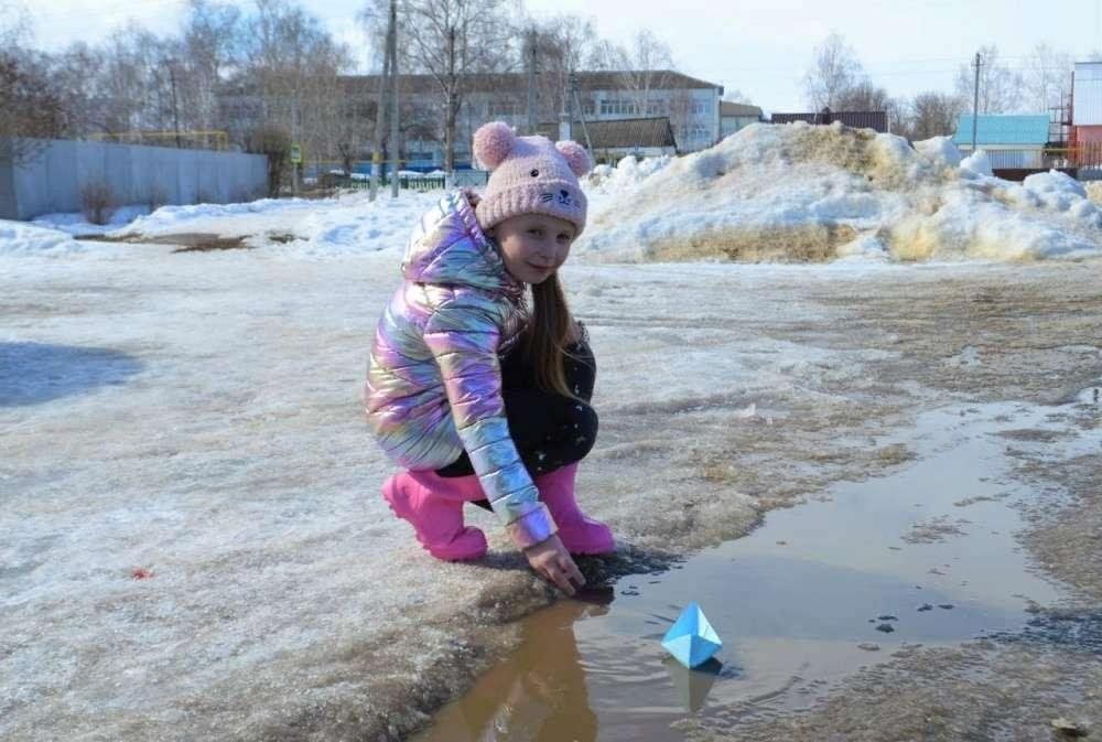 Картинка побежали ручьи