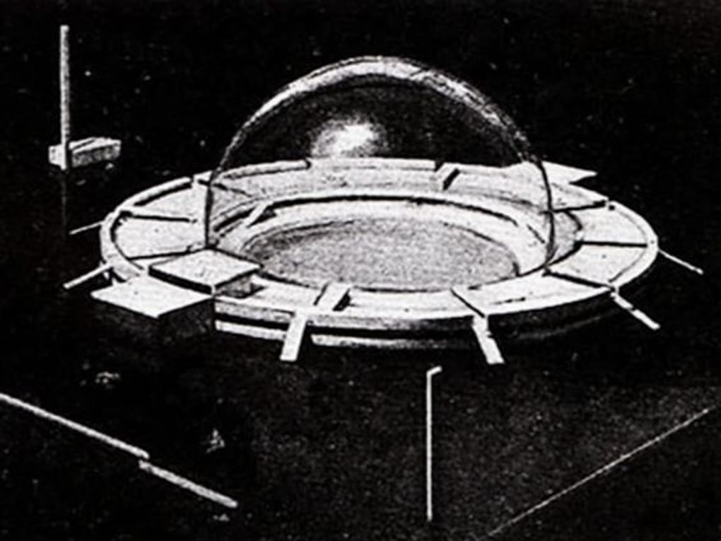 Александр Никольский. Эксперементальный проект бани с бассейном. Макет. 1927. Иллюстрация из книги Галины Оль «Александр Никольский». Ленинград: издательство «Лениздат», 1980