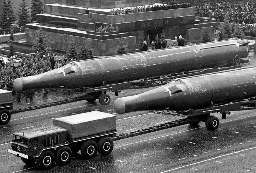 Атомный проект и создание впк День в истории. 17.12.1959 г. Решением правительства СССР созданы РВСН 2022, Тет