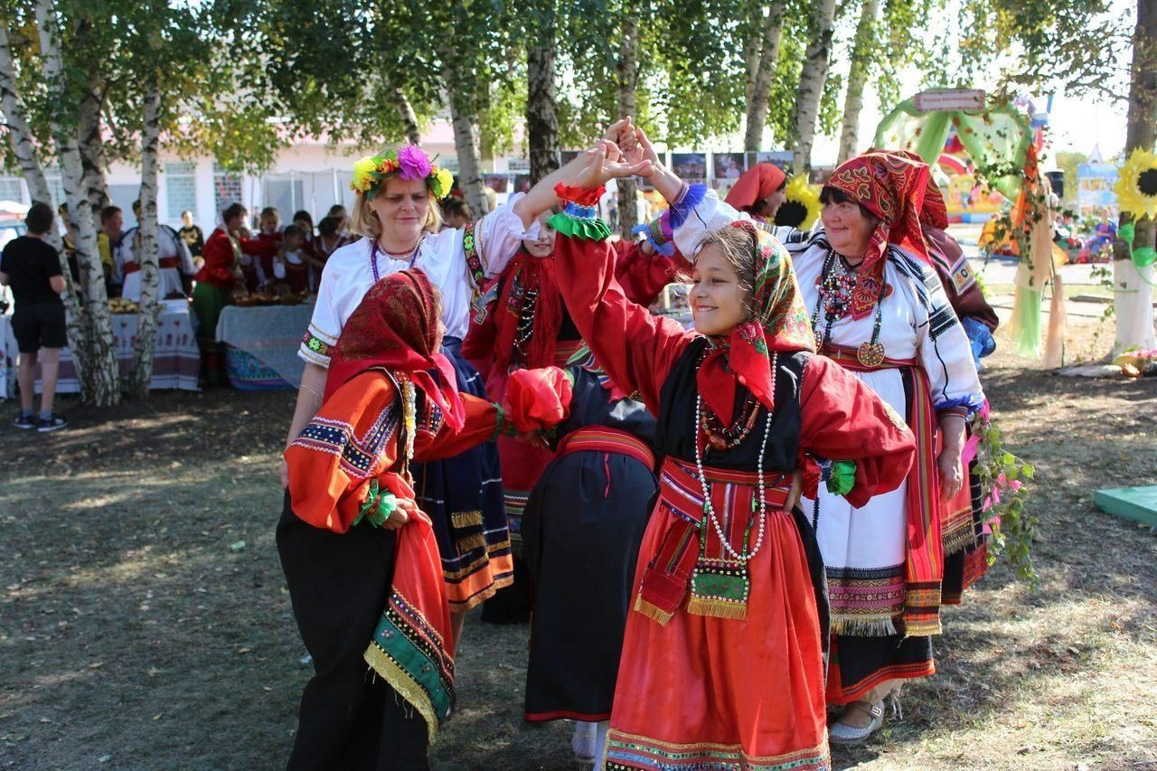 Погода в афанасьевке алексеевского. Игры фольклор.