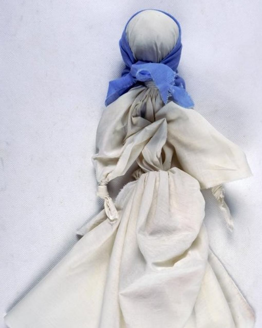 Ирина Черных. Оберег «Сонница - бессонница». 2010. Братский городской объединенный музей истории освоения Ангары, Братск, Иркутская область