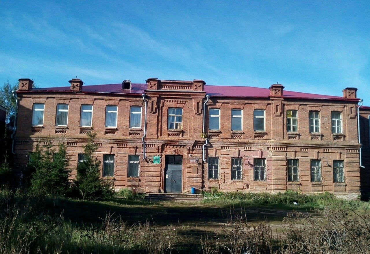 Чистополь лицей. Городская библиотека Чистополь.