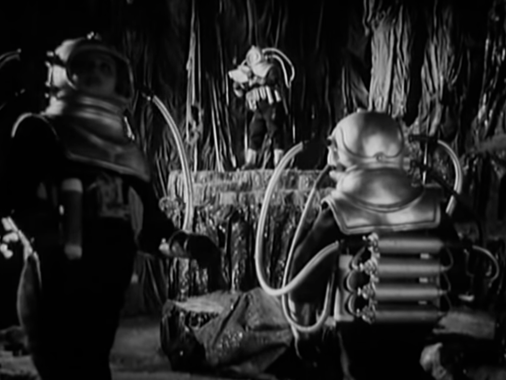 Кадр из художественного фильма Василия Журавлева «Космический рейс» (1935)