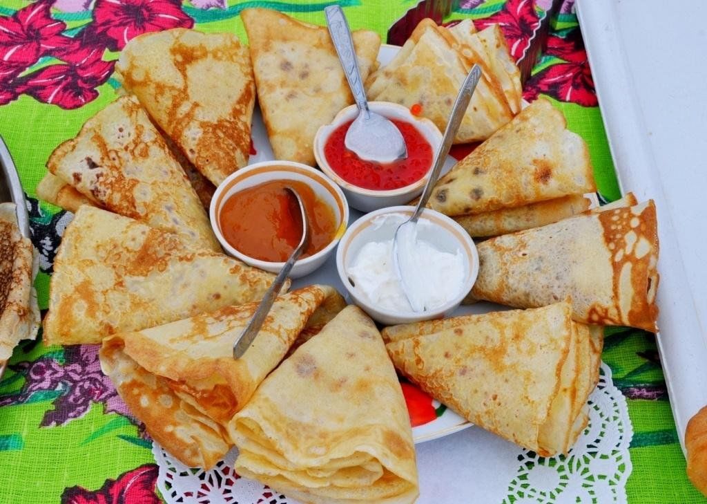 Масленица блины на улице