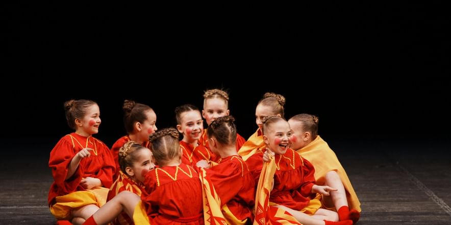 Основное изображение для события III Всероссийский хореографический конкурс «Танцующий Екатеринбург»