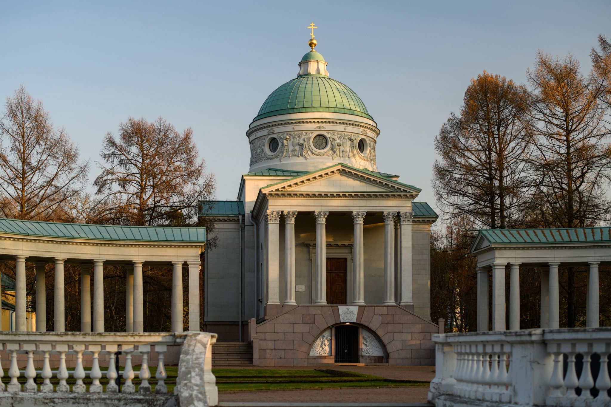 Колоннада архангельское фото