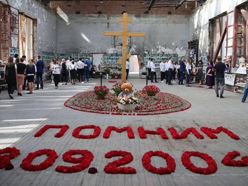 Беслан Трагедия Беслана навсегда останется в памяти, заявил Путин - РИА Новости,  04.05.2025