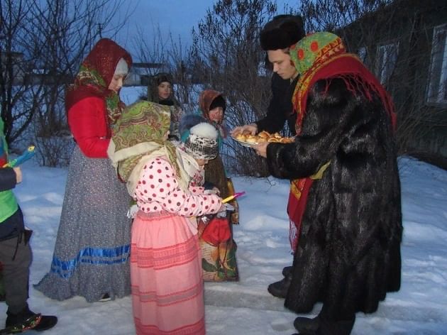 Как выглядят люди которые колядуют