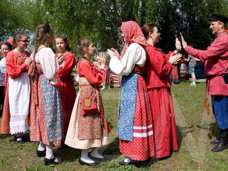 Что ставят на стол на красную горку