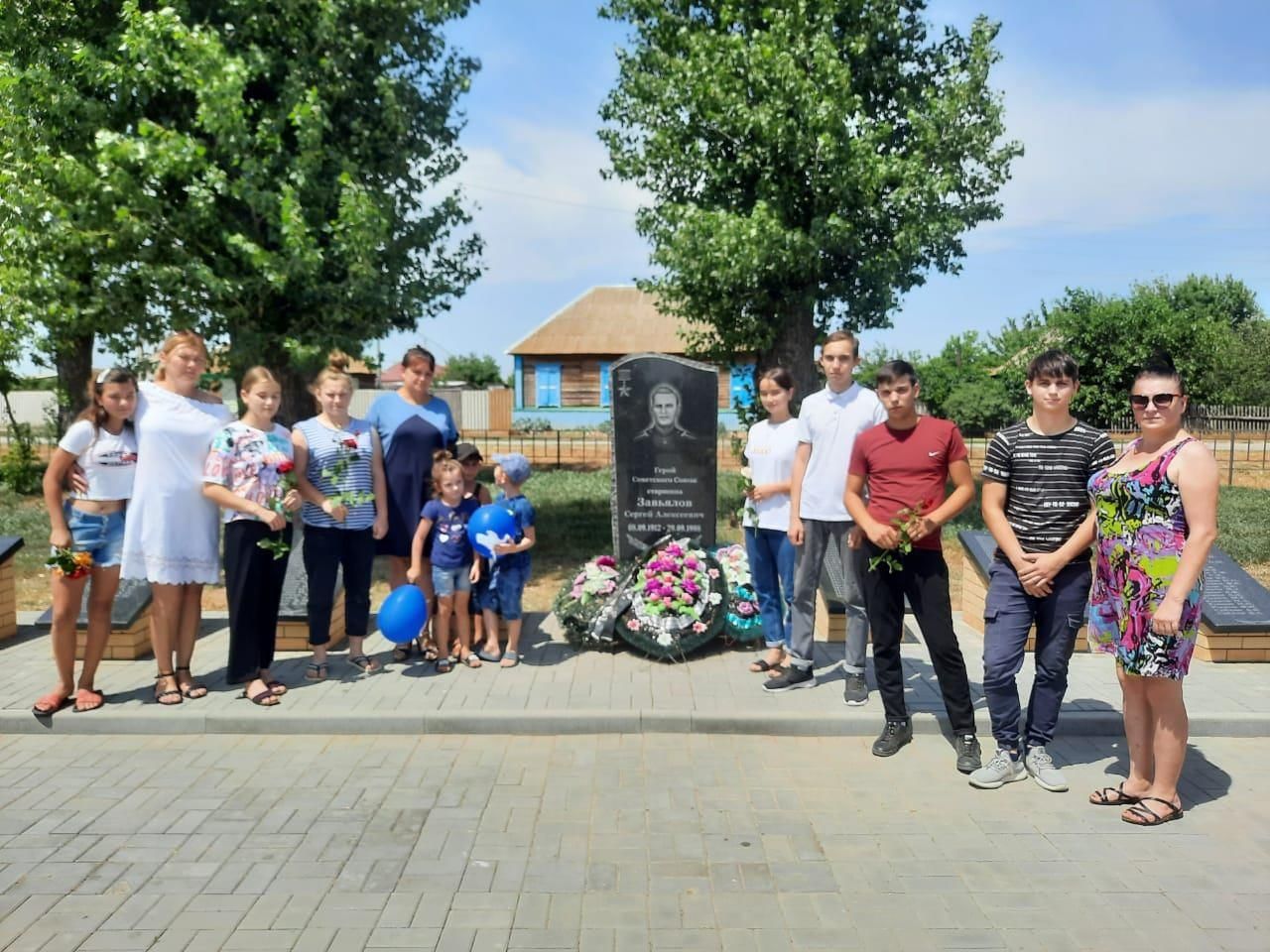 Погода зубовка татарский. Село Зубовка Астраханская область Черноярский район. Село Ступино Черноярский район. Астраханская область Черноярский район село Ступино. Школа села Ступино Астраханской области Черноярского района.