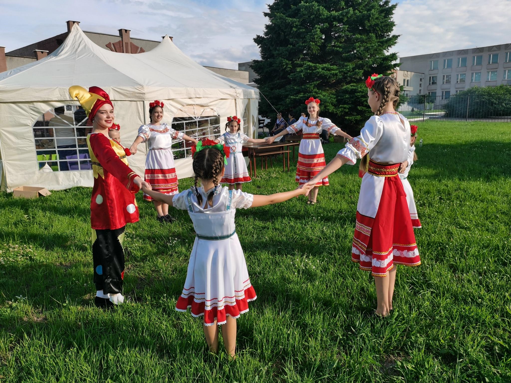 хоровод саранск клуб