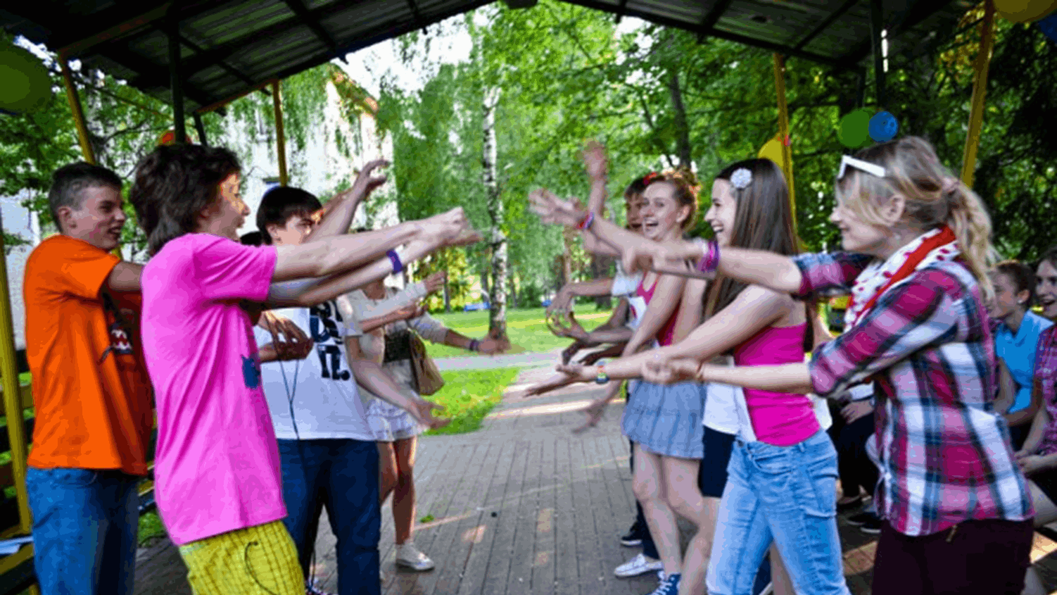 Мероприятия для подростков. Лагерь Creative Camp. Летний лагерь для подростков. Подростковый лагерь. Детские лагеря для подростка.