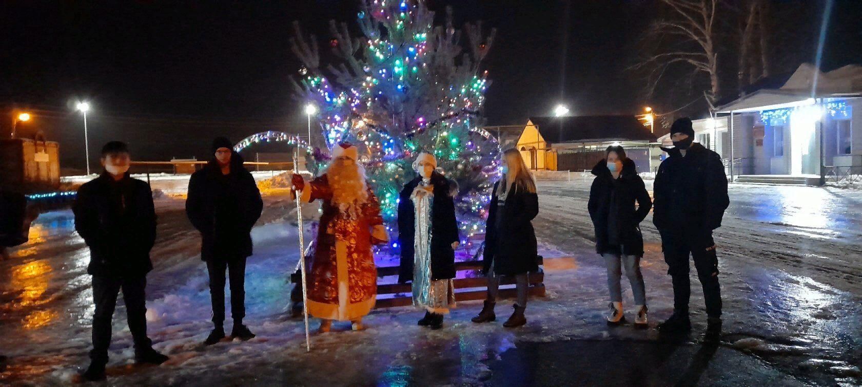 Техник новый год. Новогодние мероприятия в доме культуры. Елочный пожар. Рождественская встреча. Новый год в СДК.