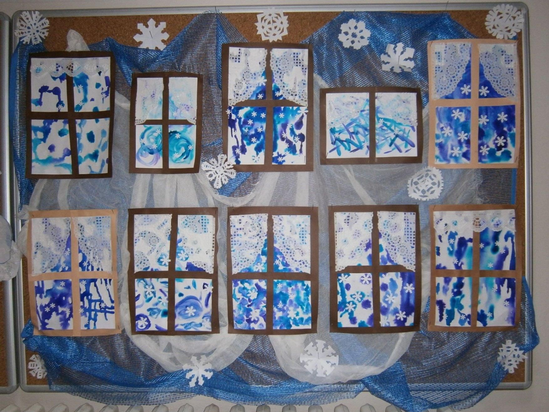 Зимнее окно панно в детском саду