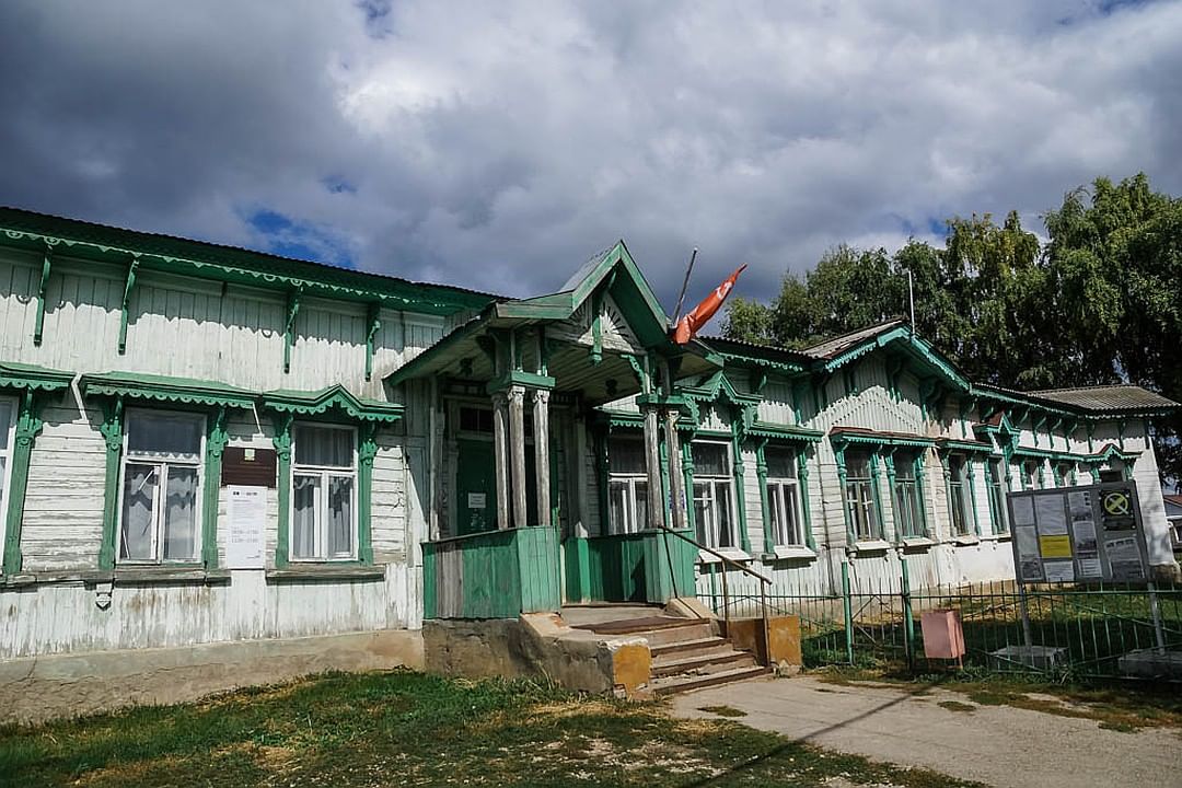 Село екатериновка безенчукского района. Село Екатериновка Безенчукского района храм. Екатериновка Самарская область Безенчукский район. Безенчукский район село Екатериновка. Мельница купца Малюшкина с Екатериновка.