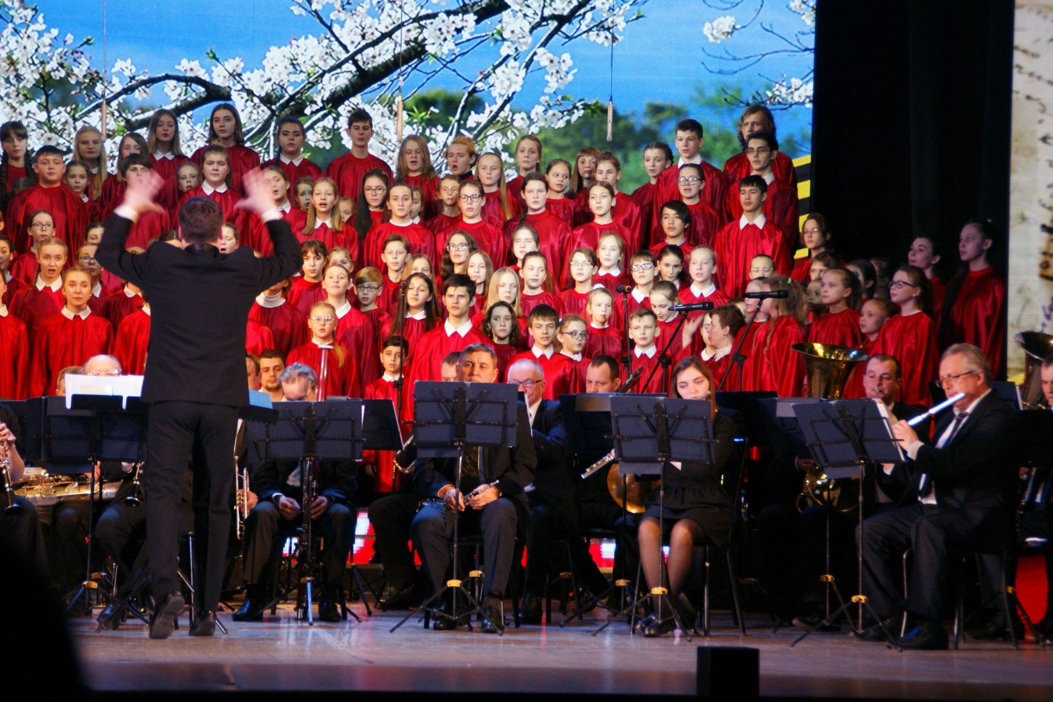 известные певцы ульяновской области. концерт в барнауле сегодня. концерт в барнауле сегодня. концерт в барнауле сегодня. анапа барабанщик на набережной.