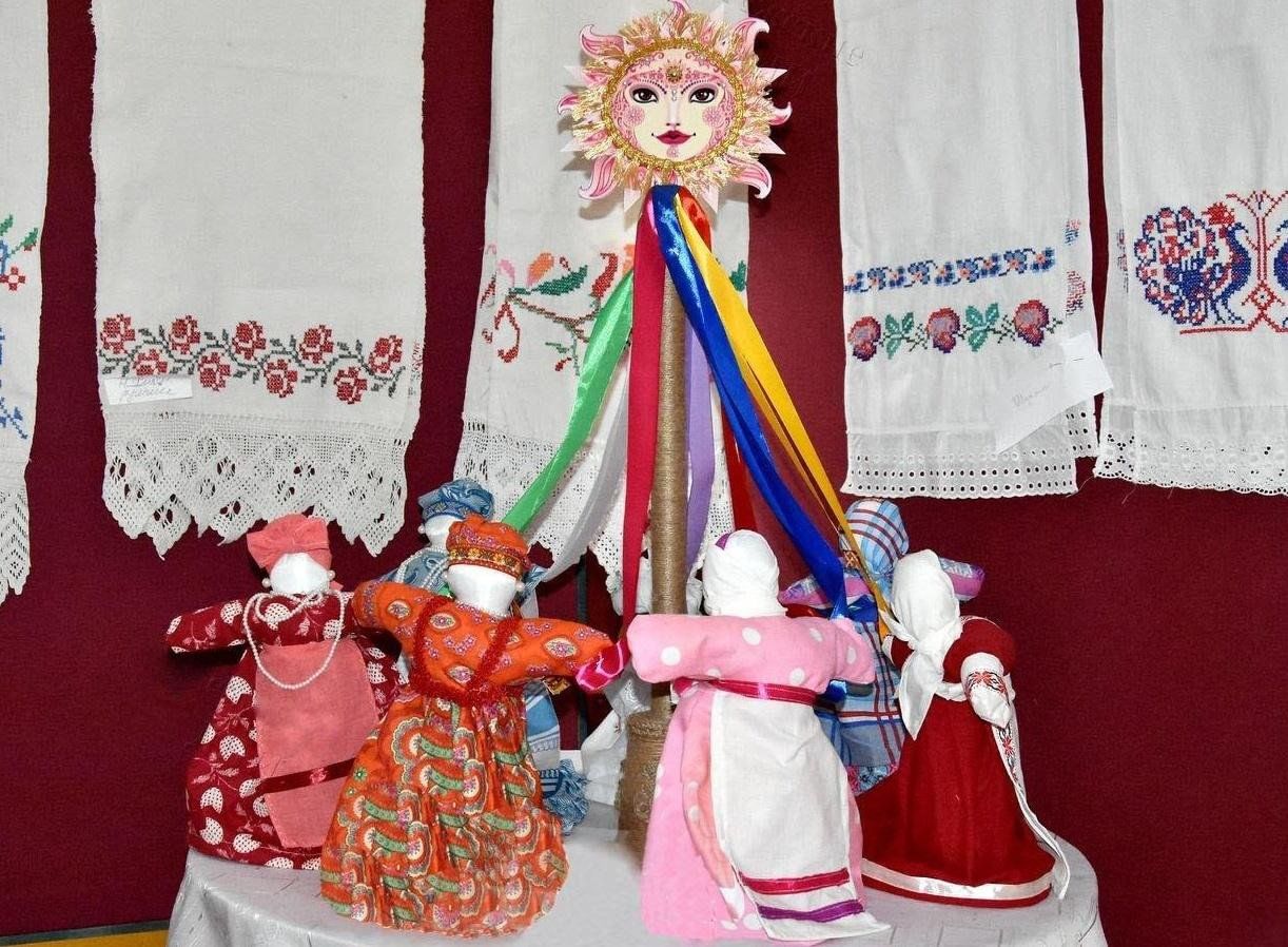 выставка масленица в детском саду. масленица ярмарка. масленица заголовок выставки. праздничный стол на масленицу.