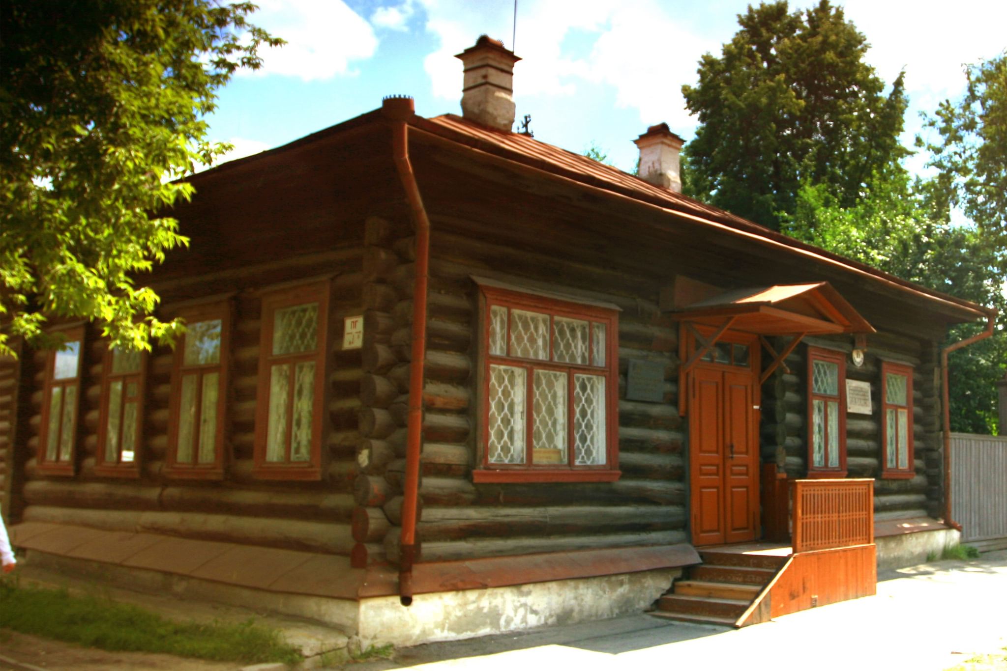 Дом-музей Бажова в Екатеринбурге