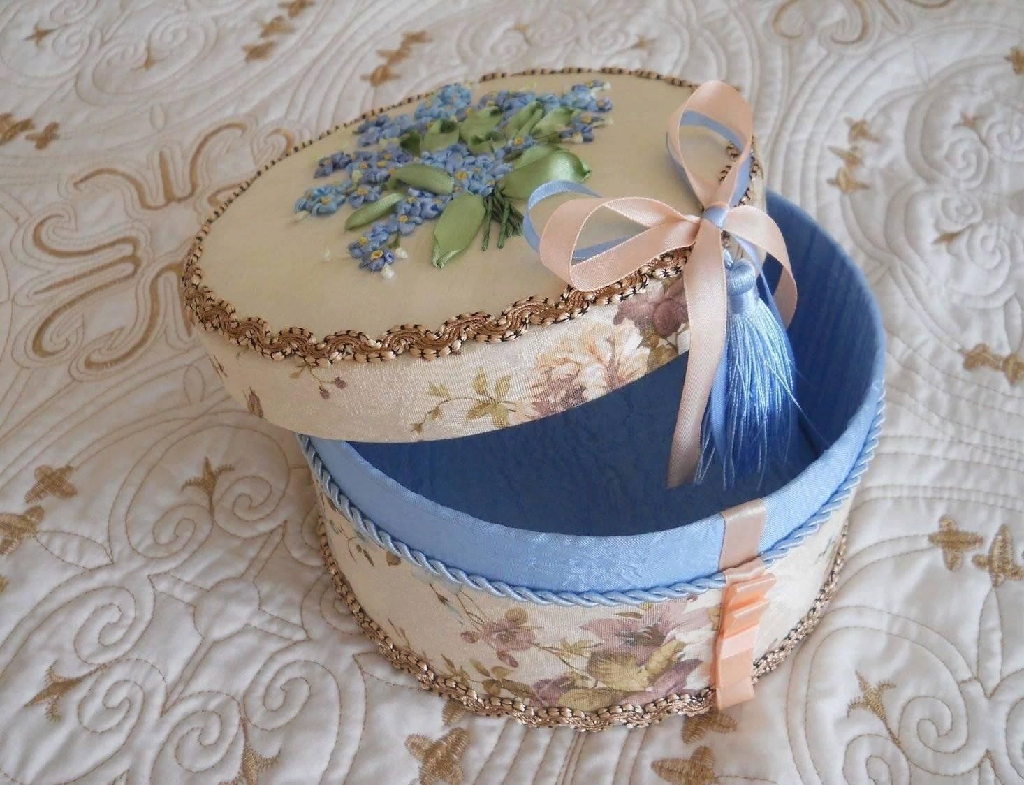 Шкатулки Отделанные тканью